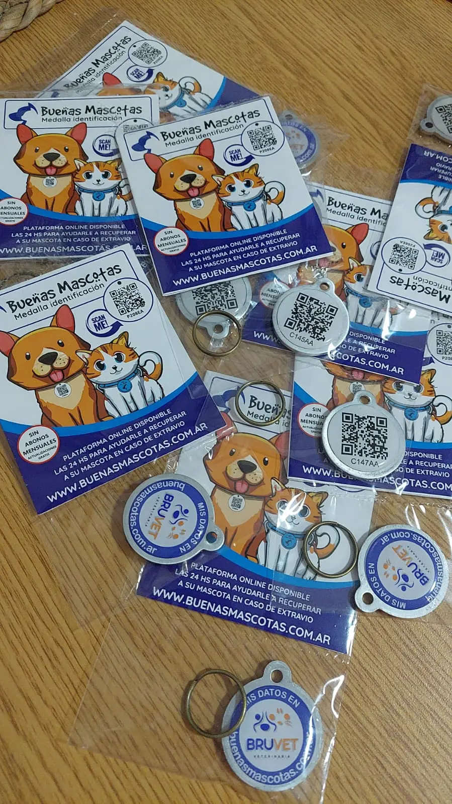 Medallas personalizadas para veterinarias y comercios